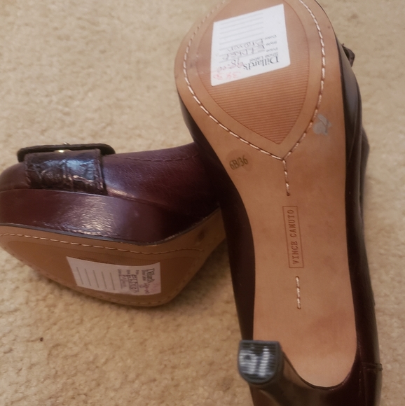 Shoes - Picture 2 of 3